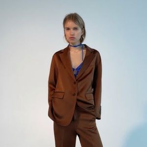 Zara Flowy Blazer with Pockets in Brown